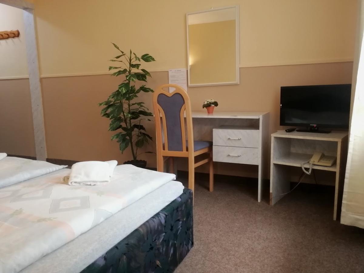 Hotel Wertheim Prague Ngoại thất bức ảnh