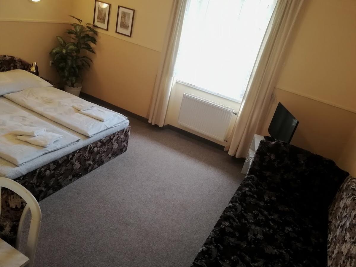 Hotel Wertheim Prague Ngoại thất bức ảnh