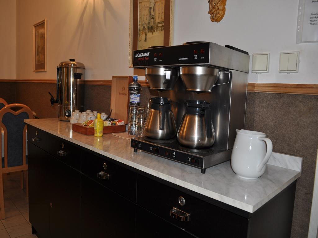 Hotel Wertheim Prague Ngoại thất bức ảnh